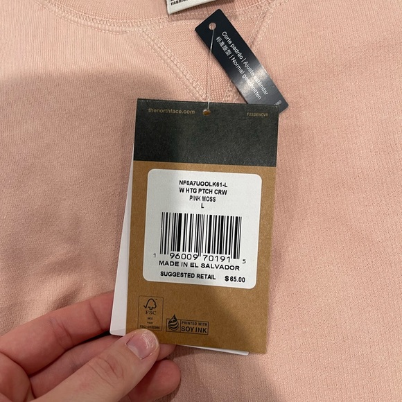 North Face Pullover - Picture 3 of 3